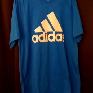 Adidas Ultimate Tee shirt sleeve